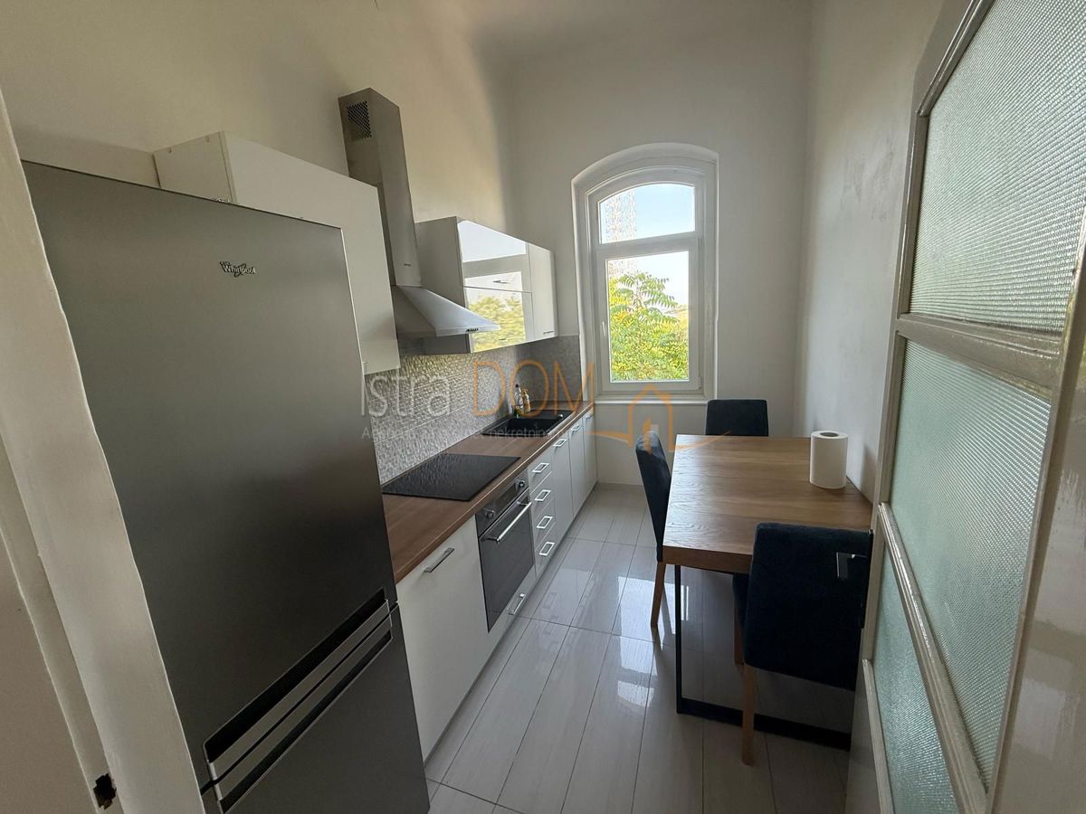 Appartamento Centar, Pula, 100m2