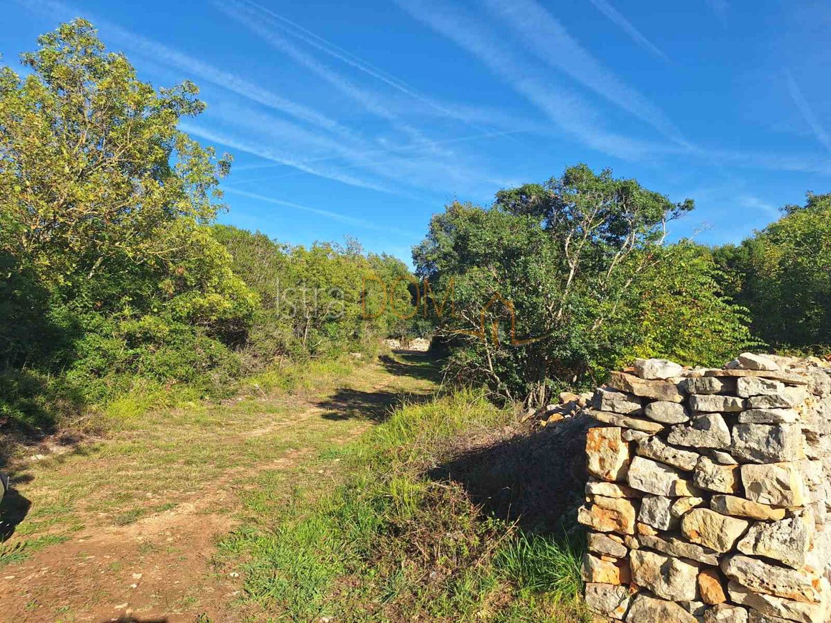 Terreno Peroj, Vodnjan, 1.144m2