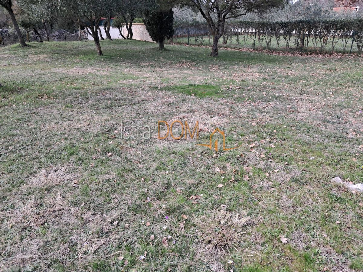 Terreno Peroj, Vodnjan, 547m2