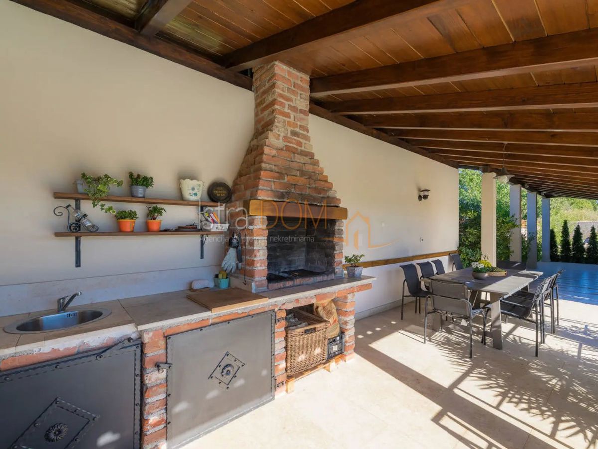 Casa Čabrunići, Svetvinčenat, 226m2