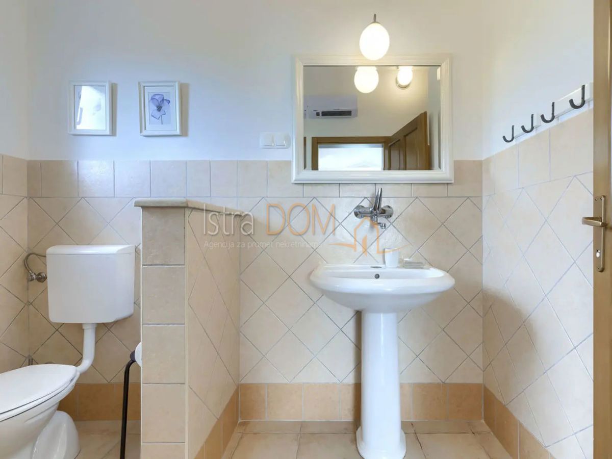 Casa Čabrunići, Svetvinčenat, 226m2