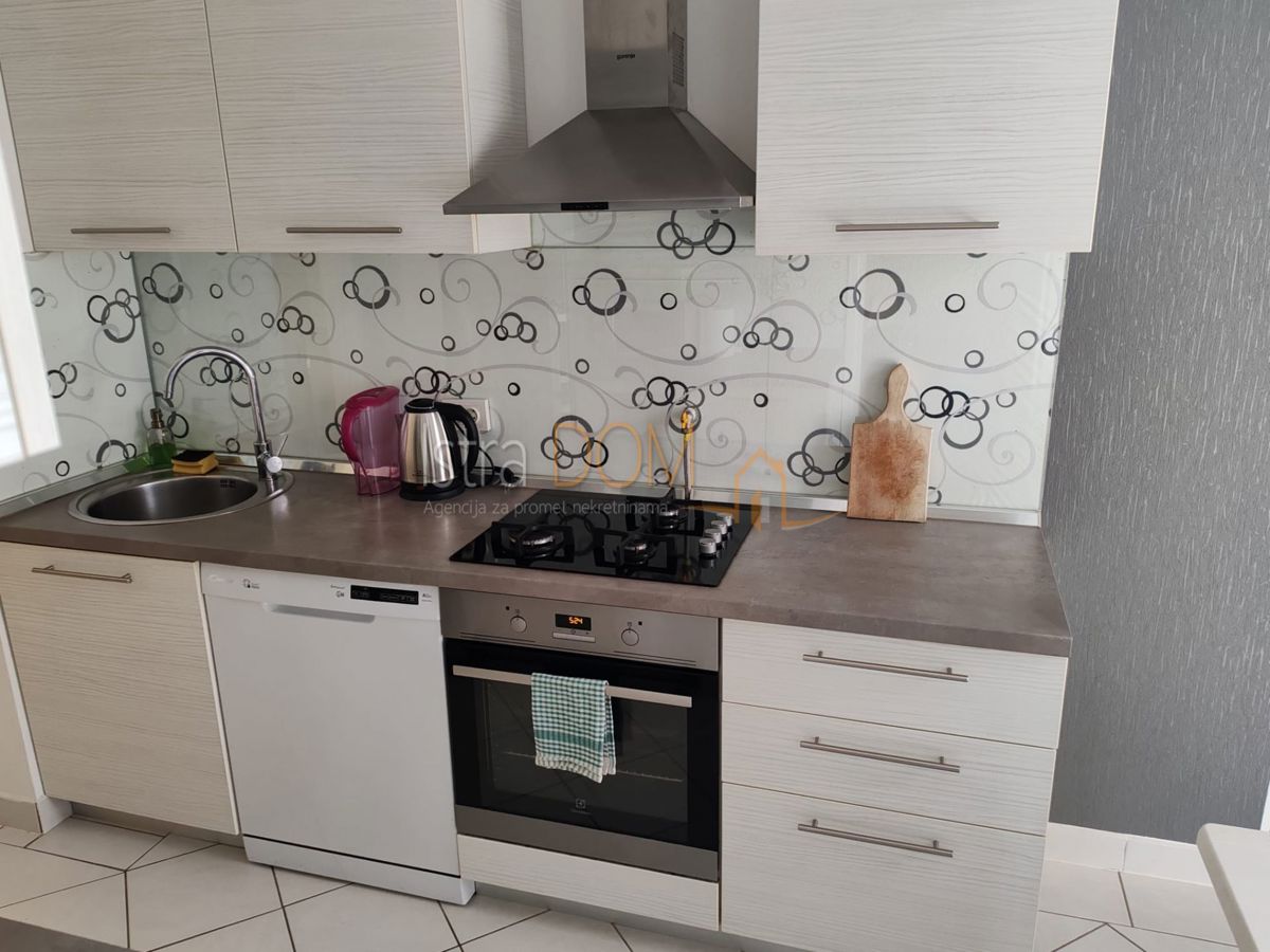 Appartamento Vidikovac, Pula, 60m2