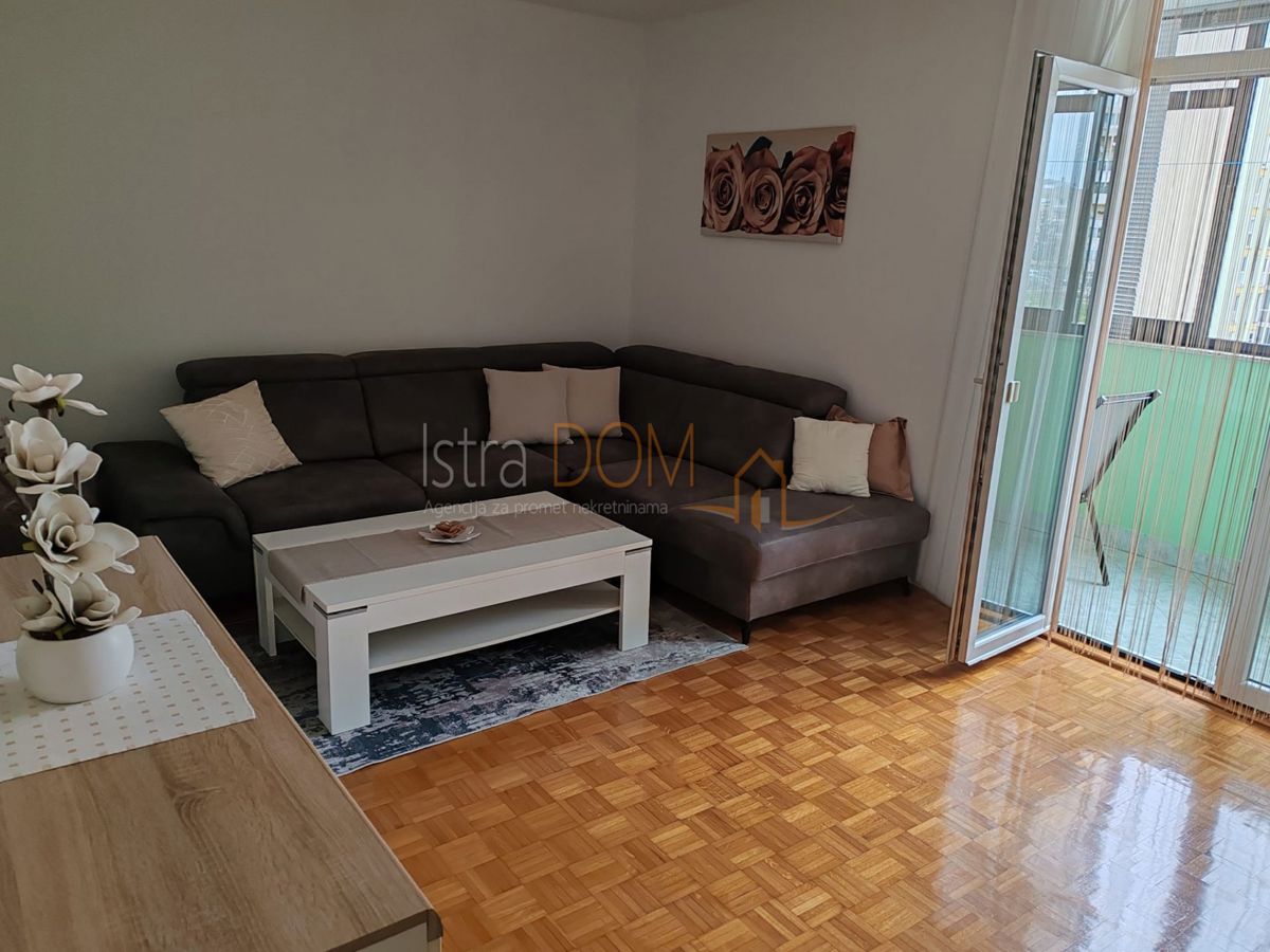 Appartamento Vidikovac, Pula, 60m2