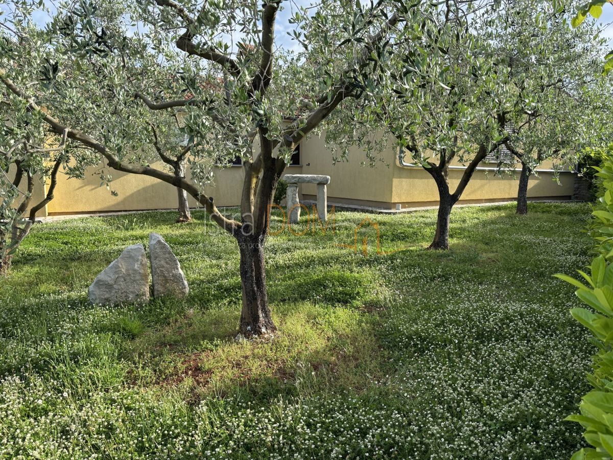 Casa Kavran, Marčana, 175m2