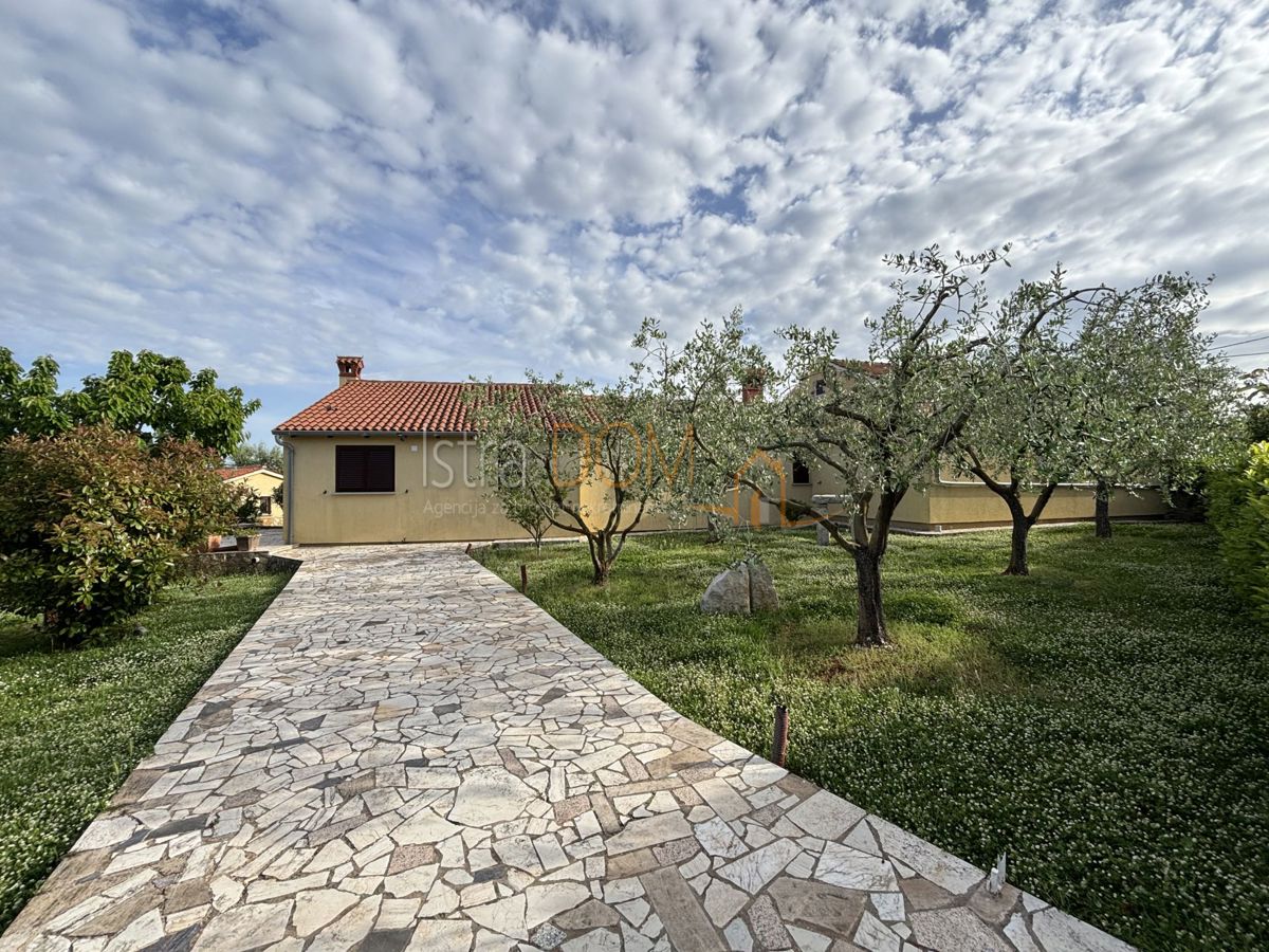 Casa Kavran, Marčana, 175m2
