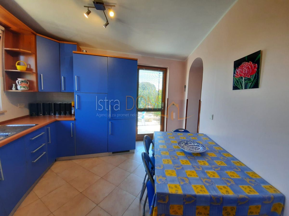 Casa Kavran, Marčana, 175m2