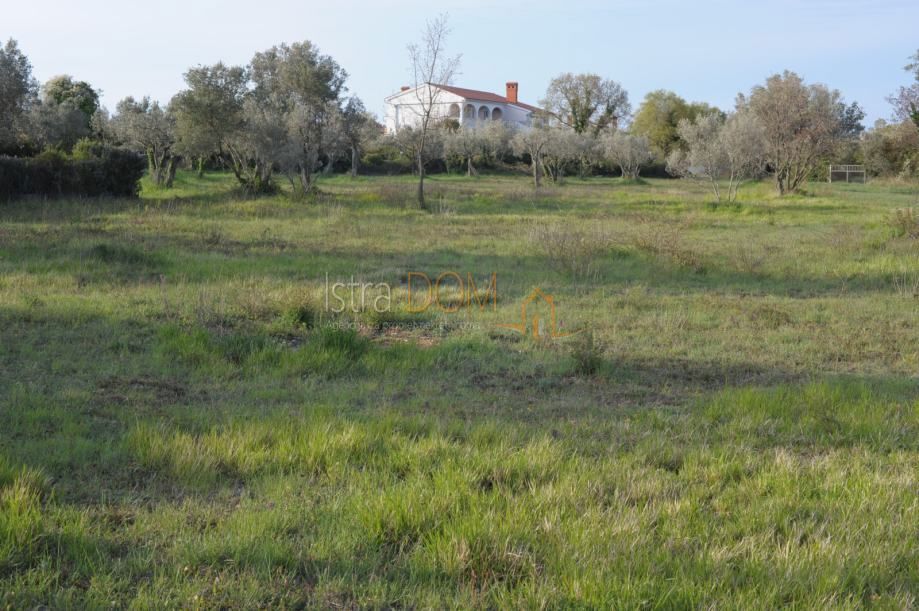 Terreno Peroj, Vodnjan, 2.327m2
