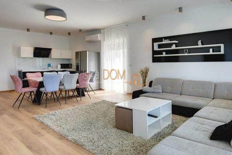 Casa Šikići, Pula, 210m2