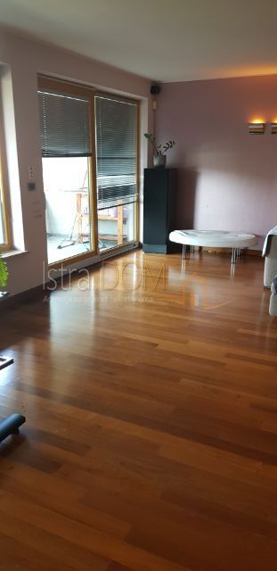 Appartamento Vidikovac, Pula, 160m2