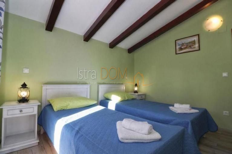 Casa Peruški, Marčana, 100m2