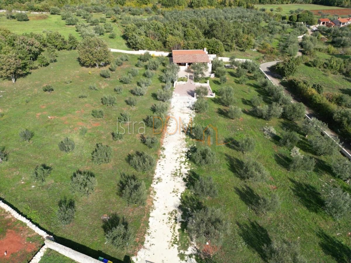 Casa Peruški, Marčana, 100m2