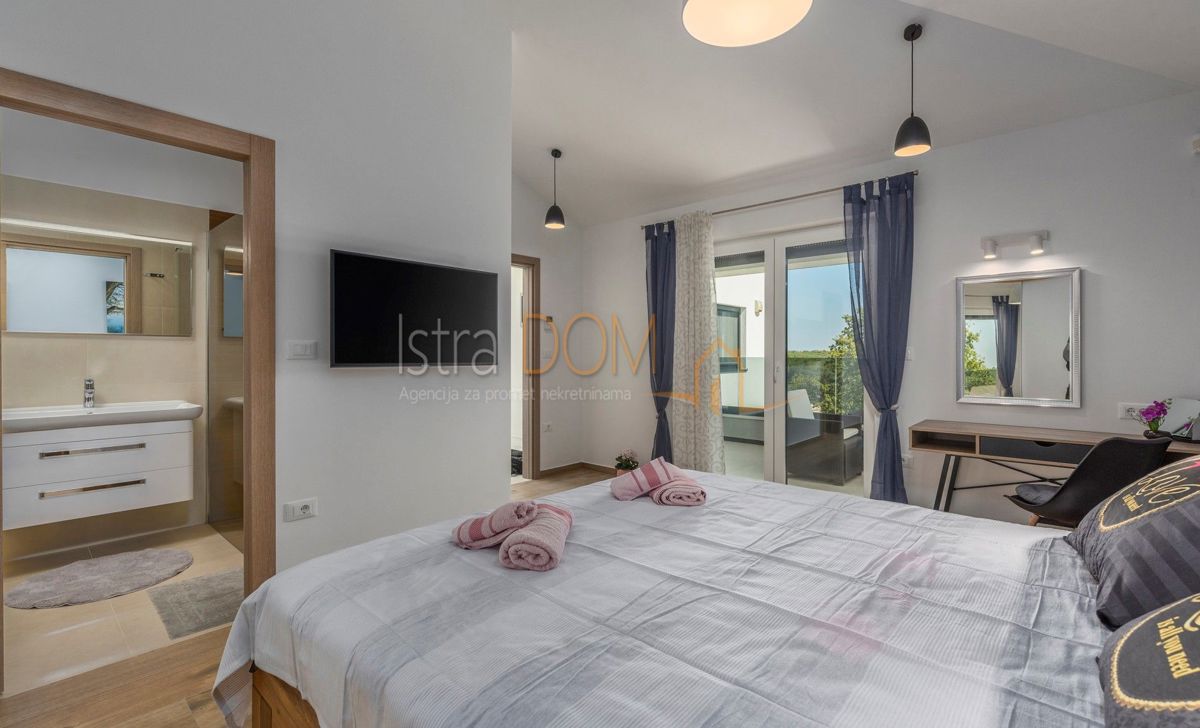 Casa Marčana, 180m2