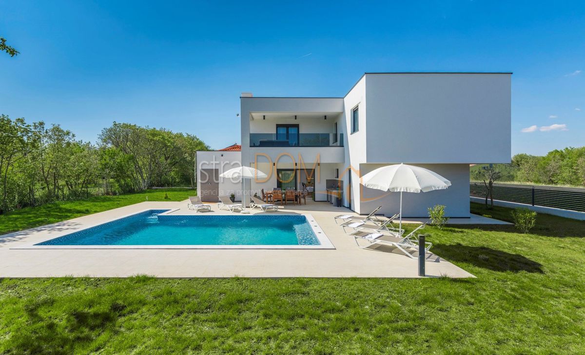 Casa Marčana, 180m2