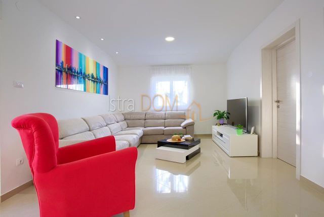 Casa Ližnjan, 400m2