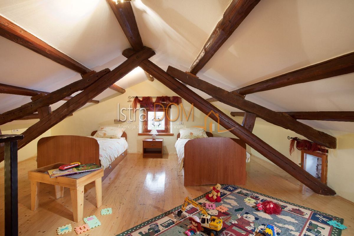 Casa Marčana, 180m2