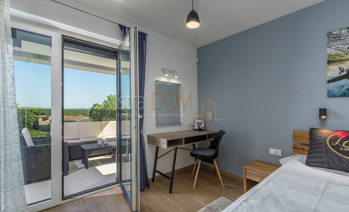 Casa Marčana, 180m2