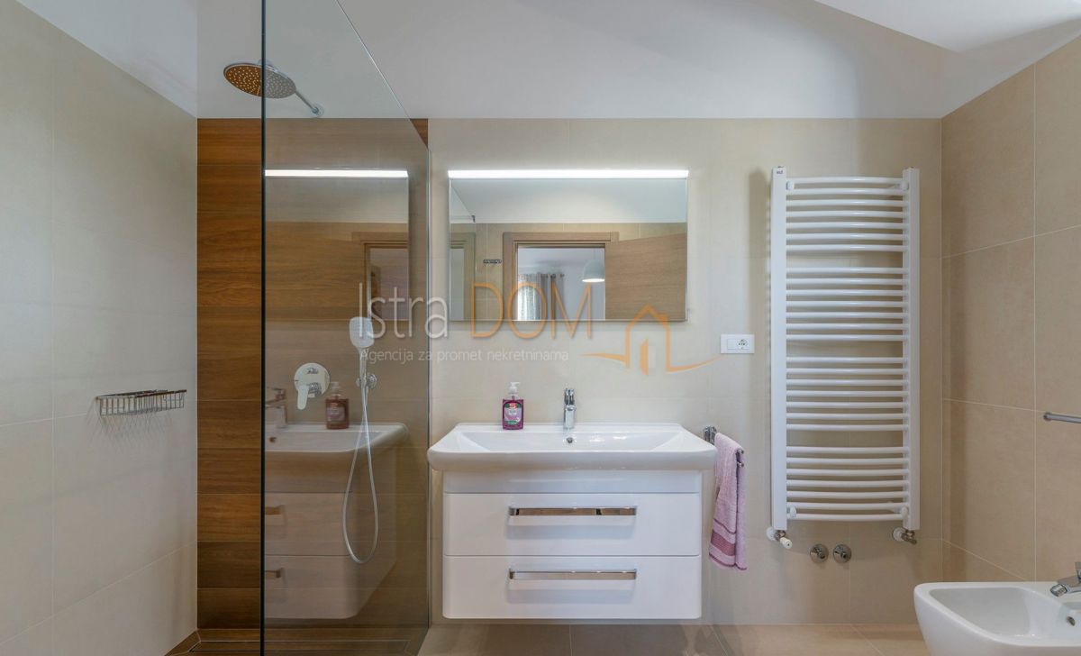 Casa Marčana, 180m2