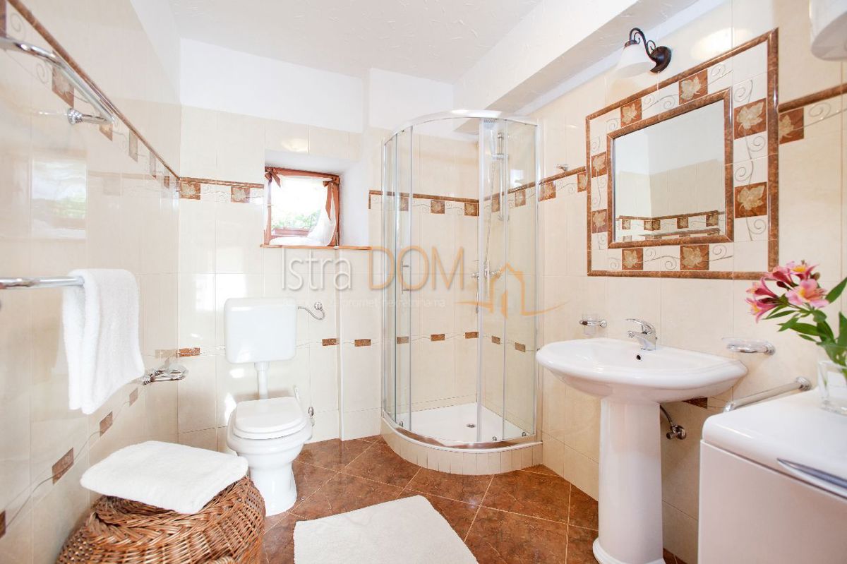 Casa Marčana, 180m2