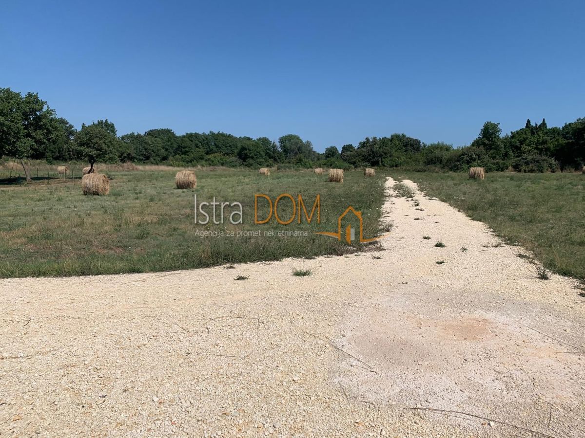 Terreno Ližnjan, 2.000m2