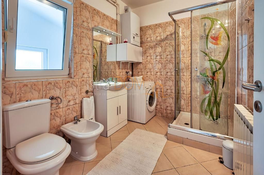 Casa Ližnjan, 260m2