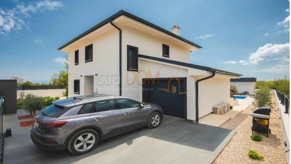 Casa Krnica, Marčana, 135m2