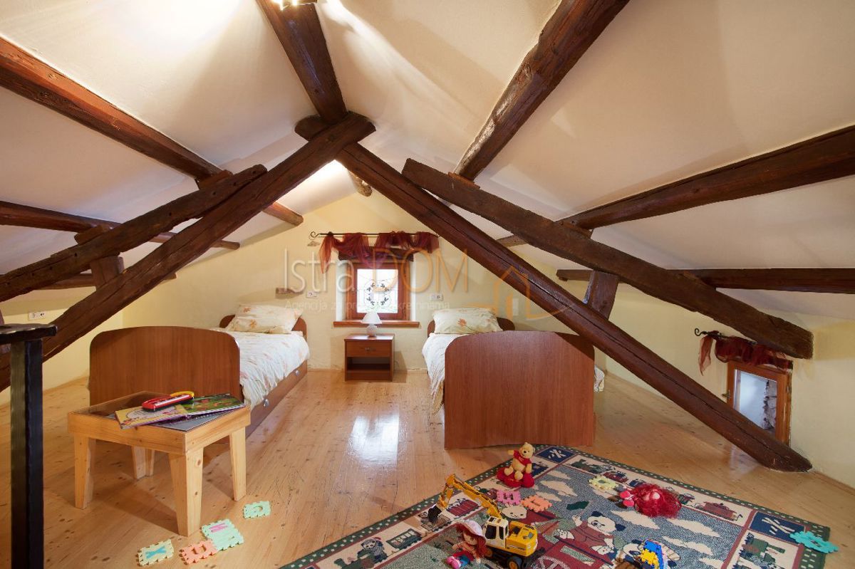 Casa Marčana, 180m2