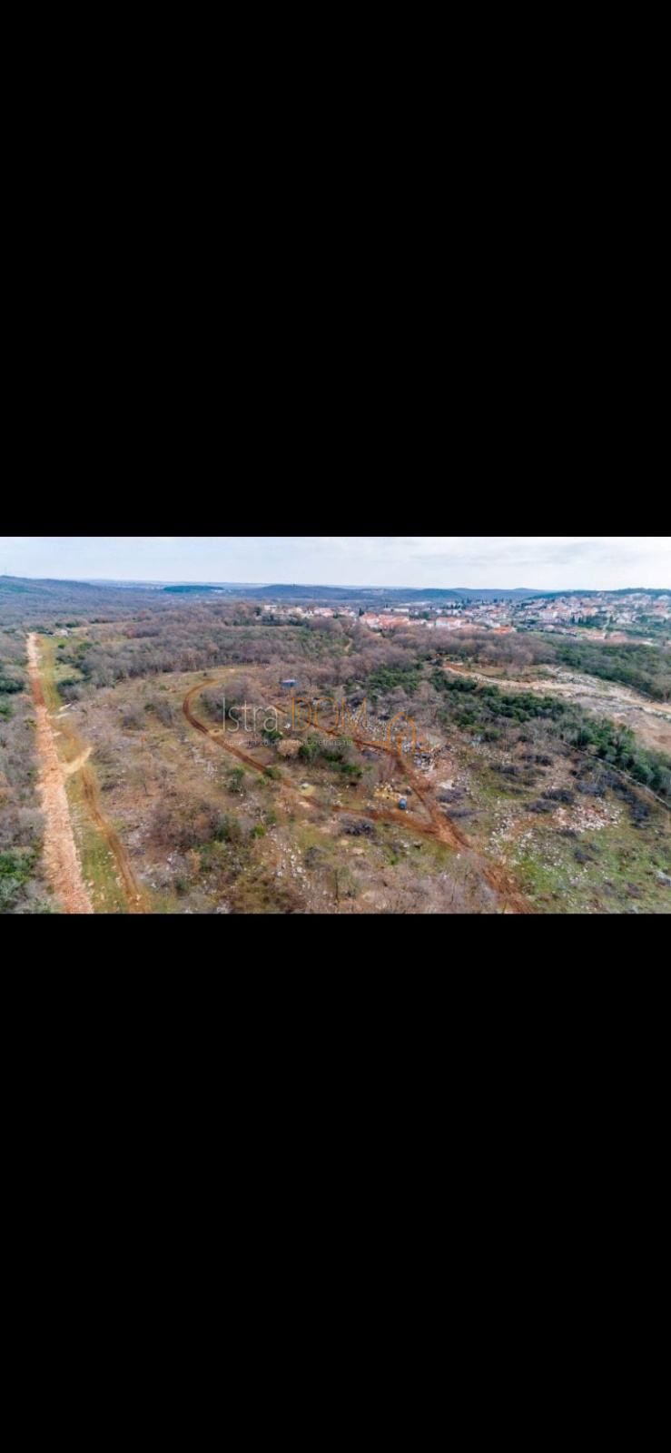 Terreno Rovinjsko Selo, Rovinj, 30,36m2