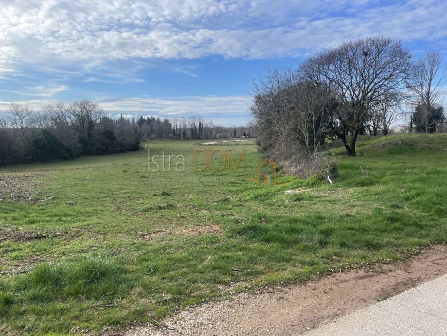 Terreno Loborika, Marčana, 532m2