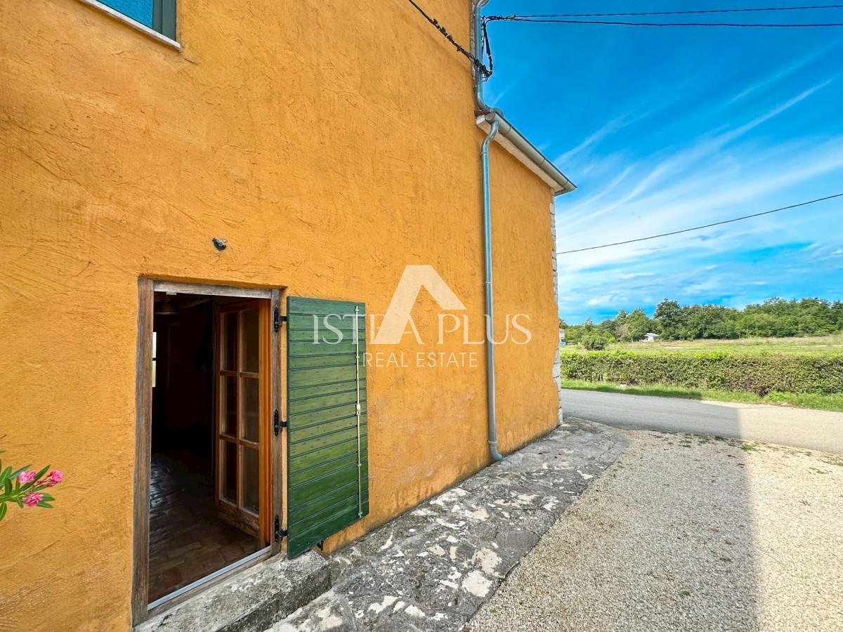 Casa, l'ultima della fila - Parenzo