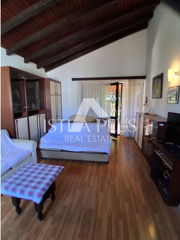 Casa a schiera con tre camere da letto a soli 400 metri dal mare