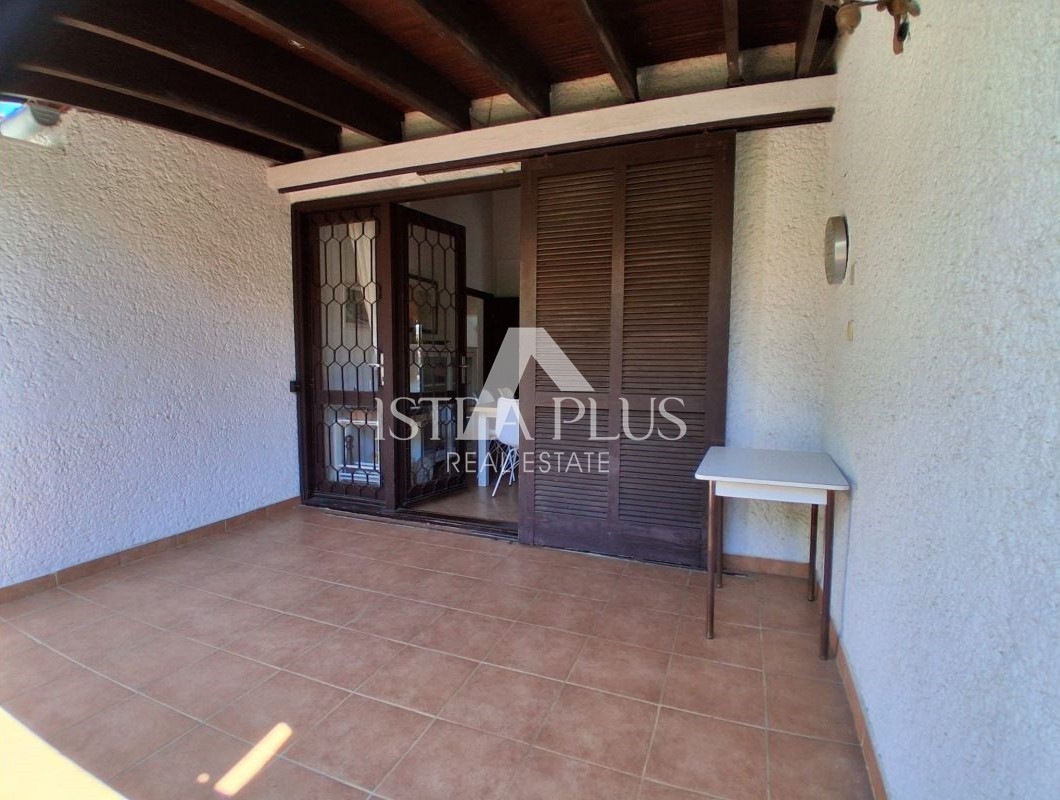 Casa a schiera con tre camere da letto a soli 400 metri dal mare