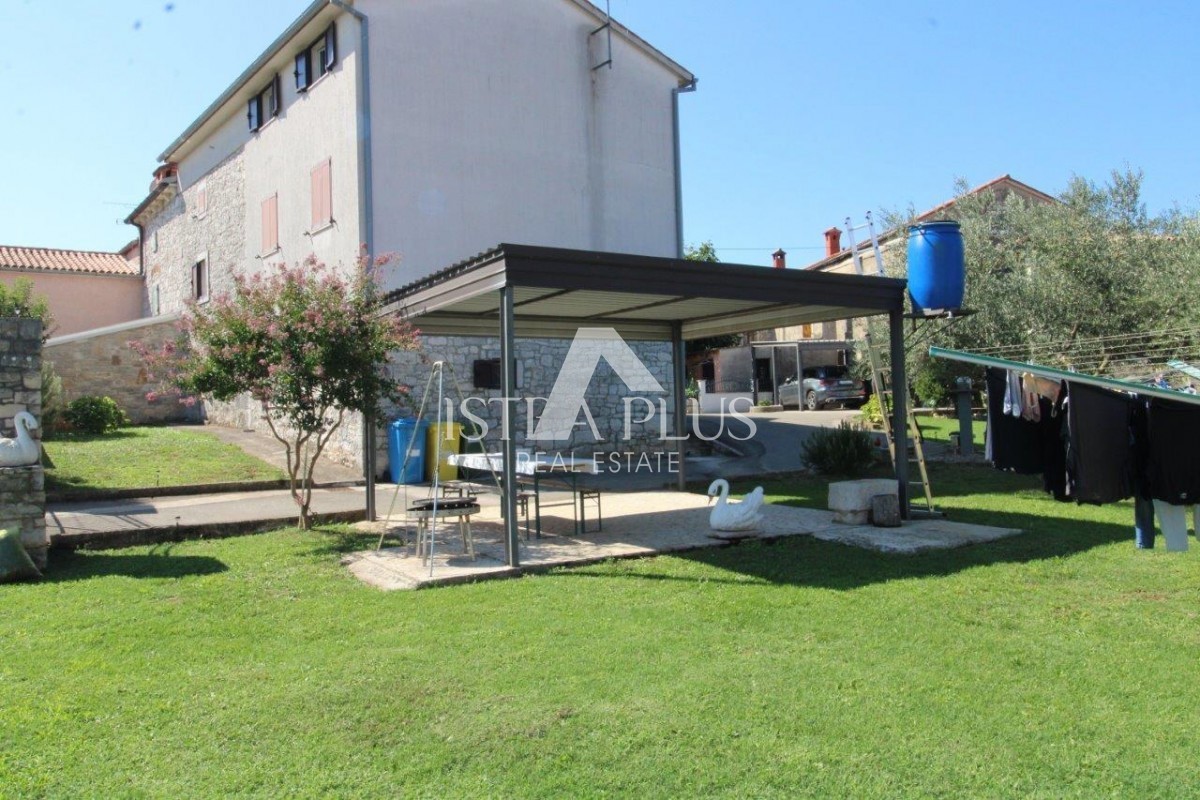 Istria, Bellissima proprietà proprio vicino a Parenzo 2km!!