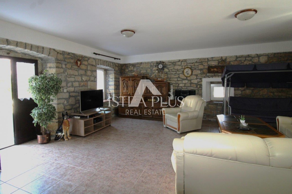 Istria, Bellissima proprietà proprio vicino a Parenzo 2km!!