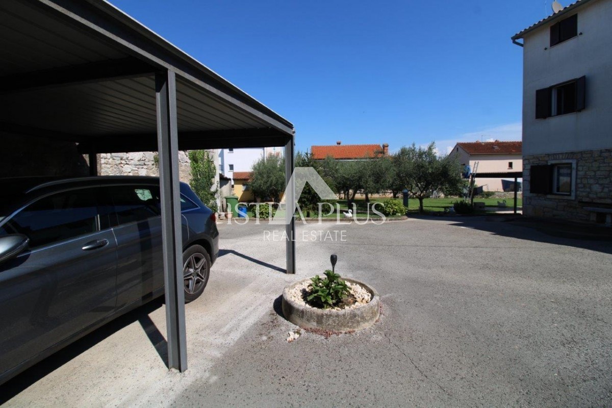 Istria, Bellissima proprietà proprio vicino a Parenzo 2km!!