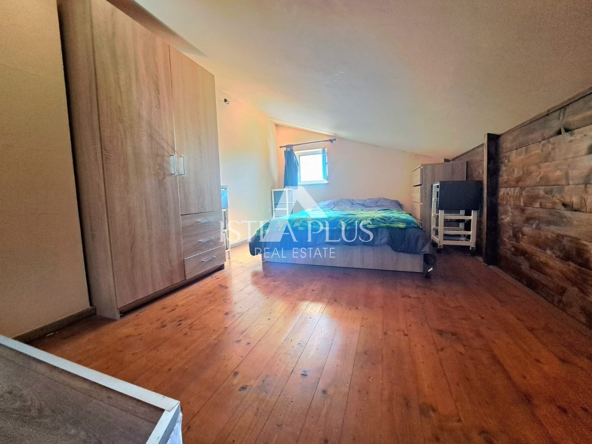 Appartamento duplex vicino a Parenzo