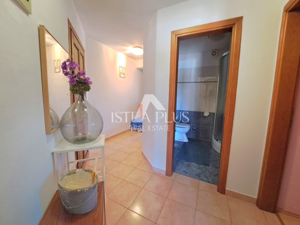 Appartamento duplex vicino a Parenzo