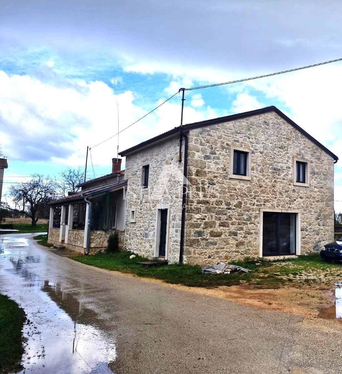 Casa in pietra ristrutturata vicino a Parenzo