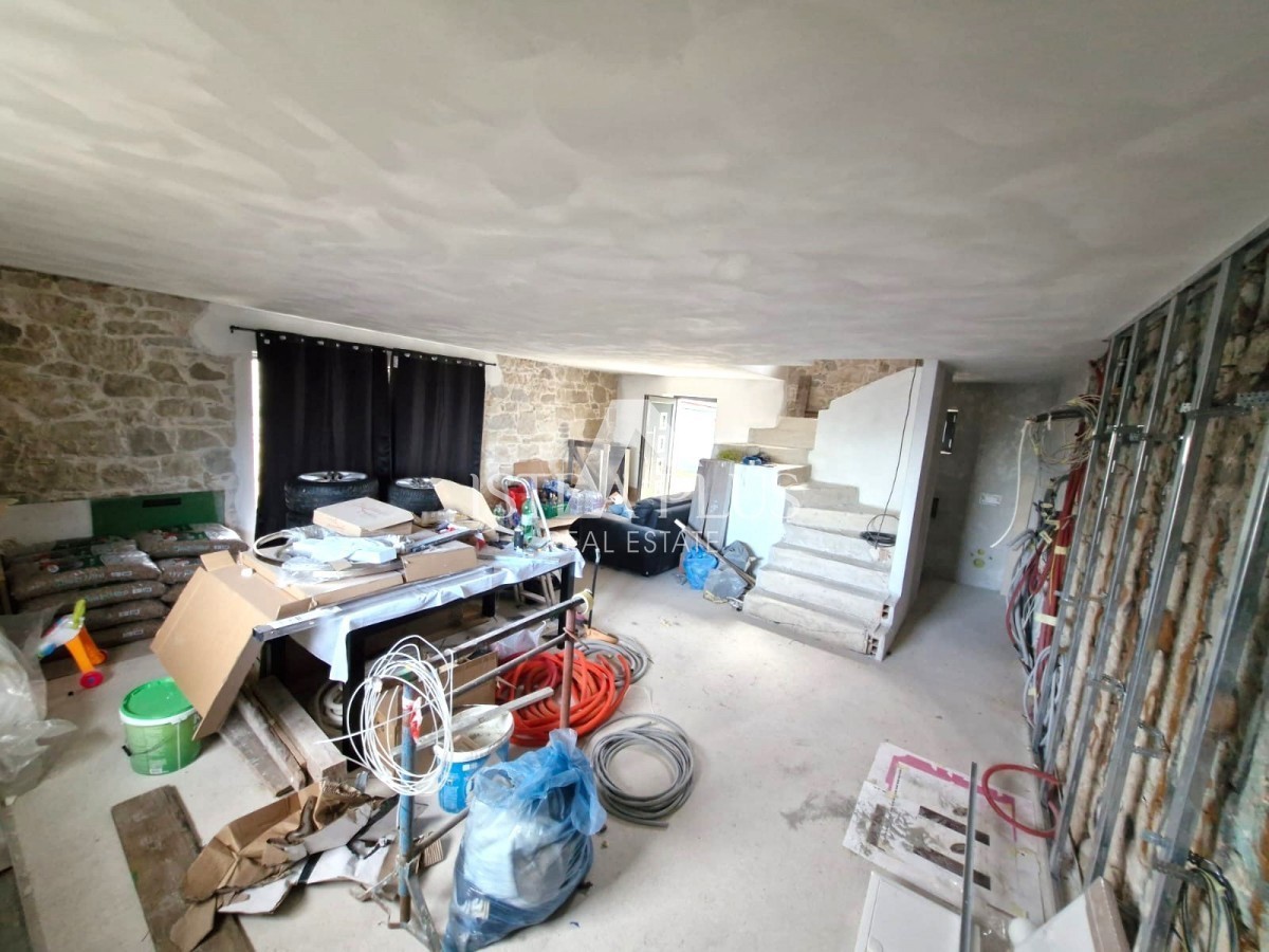 Casa in pietra ristrutturata vicino a Parenzo