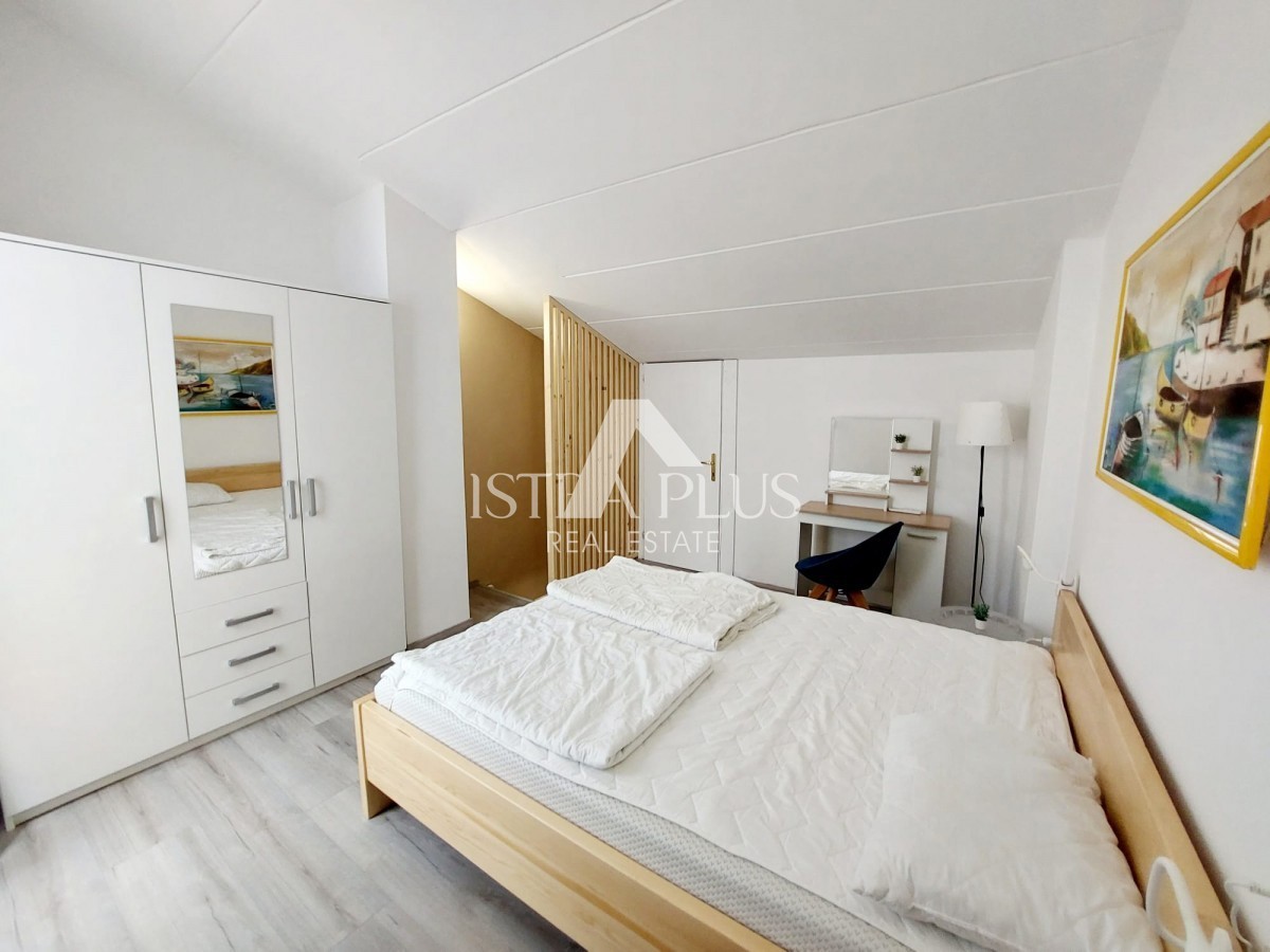 Červar-Porat, Appartamento 54m2 con 2 camere da letto