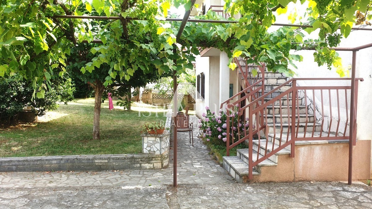 Casa indipendente nelle vicinanze di Parenzo