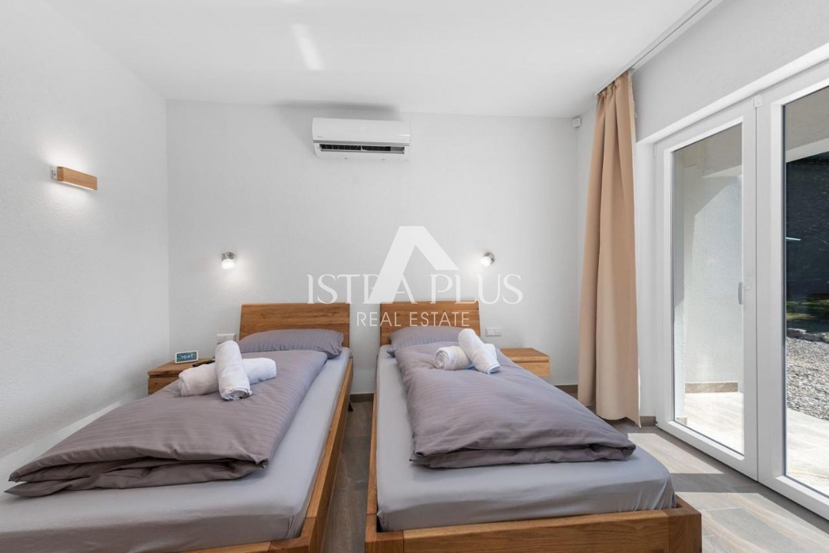 Villa con piscina e benessere