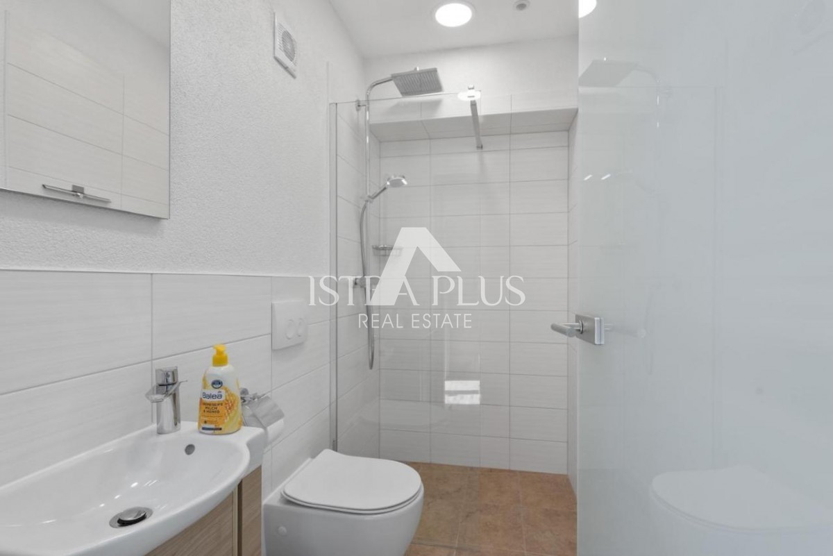 Villa con piscina e benessere