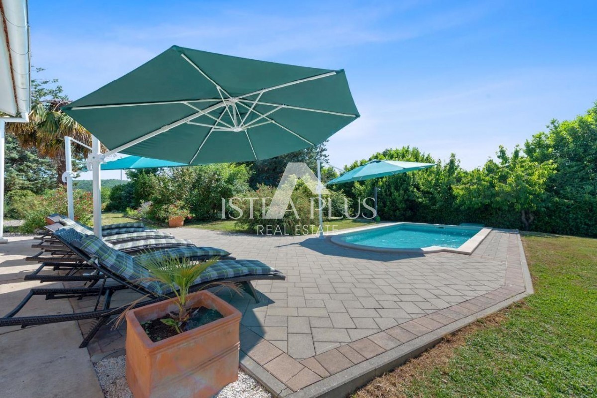 Villa con piscina e benessere