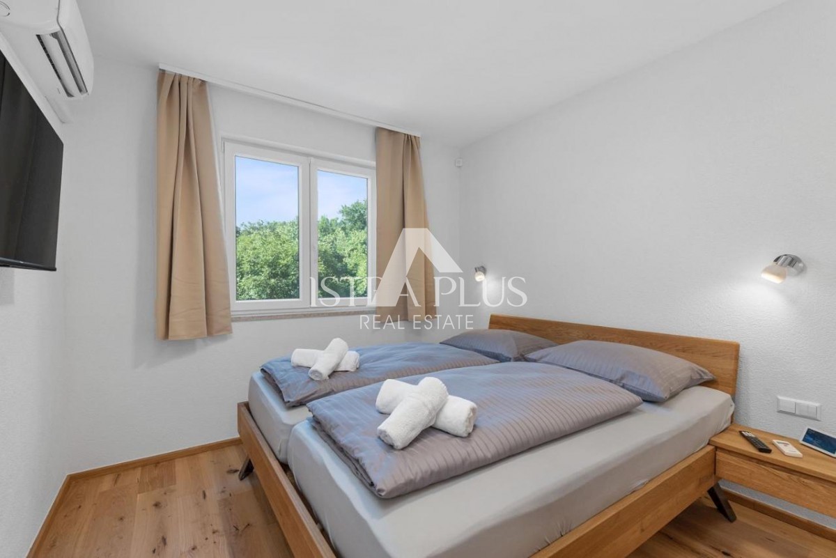Villa con piscina e benessere