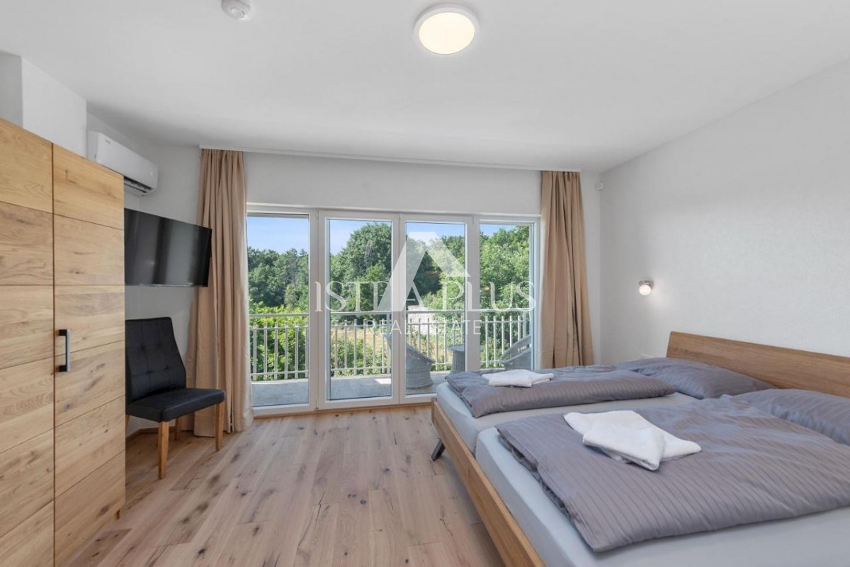Villa con piscina e benessere