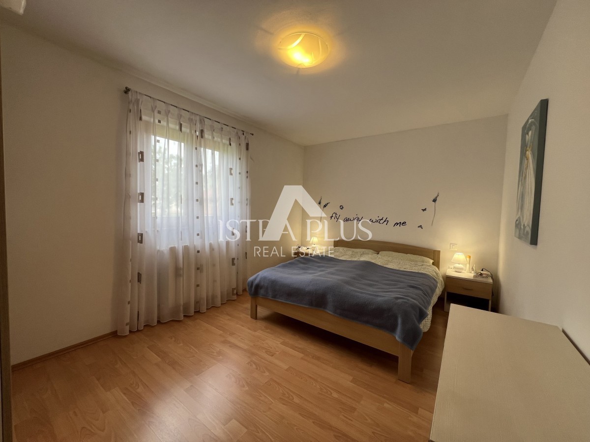 OCCASIONE!! Bellissima casa indipendente con piscina vicino a Parenzo!!