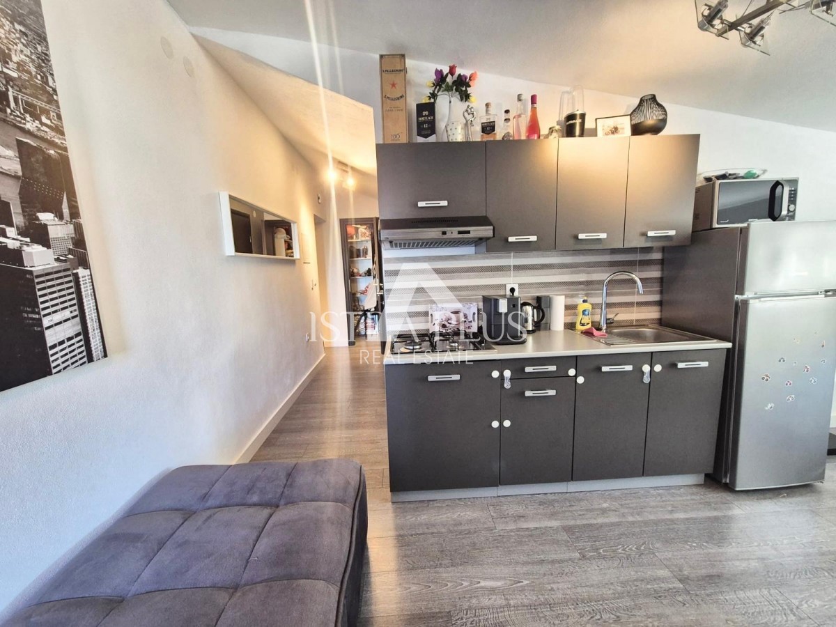 Esclusivo! Funtana - appartamento a 200 m dal mare con vista mare aperta!