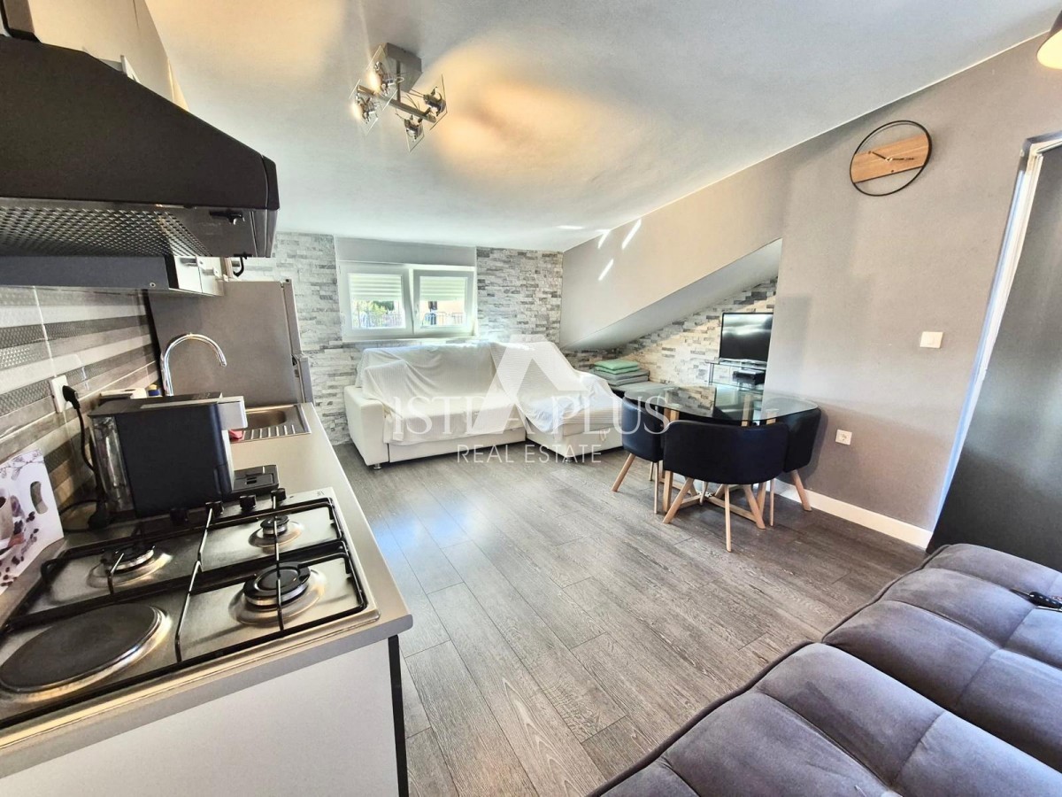 Esclusivo! Funtana - appartamento a 200 m dal mare con vista mare aperta!