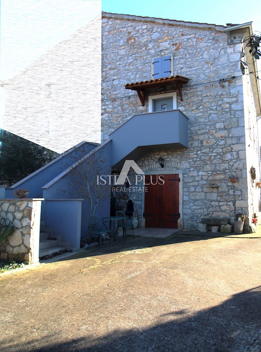 Casa in pietra ristrutturata e splendidamente decorata - vicino a Parenzo