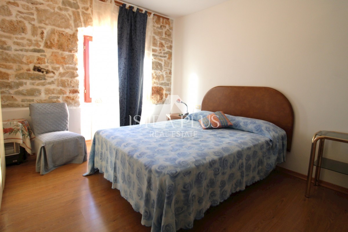 Casa in pietra ristrutturata e splendidamente decorata - vicino a Parenzo